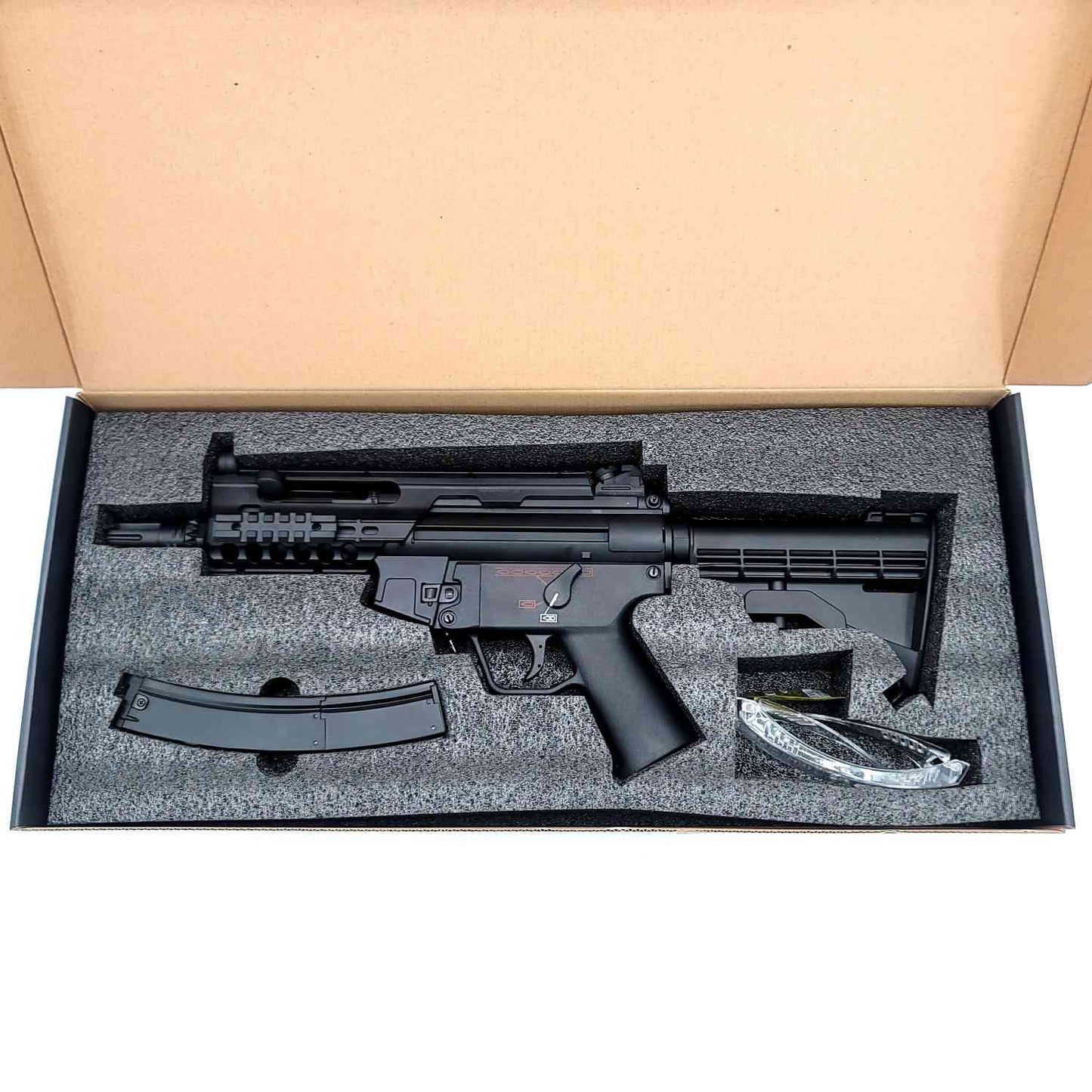 
                  
                    نويل MP5K PDW جل بلاستر G56
                  
                