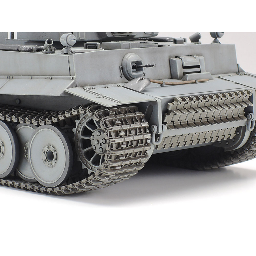 
                  
                    TAMIYA GER. TIGER I EARLY PRODUCTION SELF BUILD KIT
                  
                