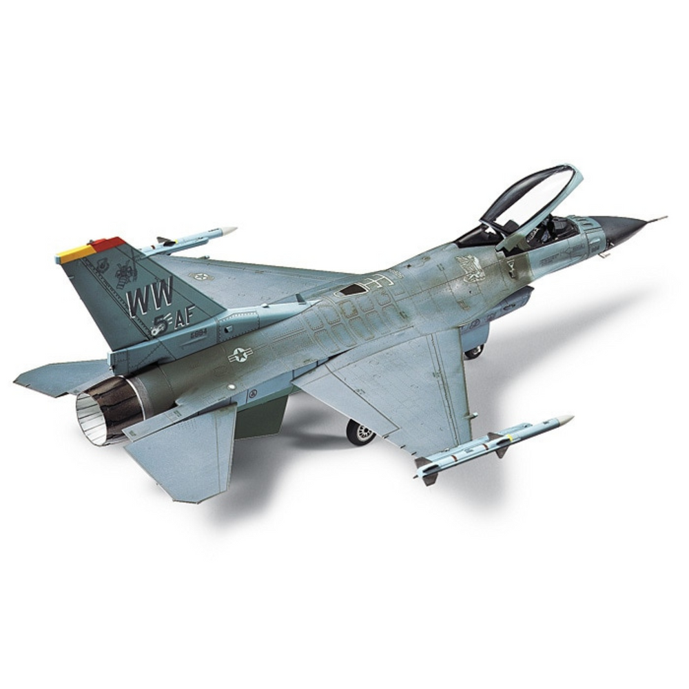 
                  
                    TAMIYA 1/72 SCALE LOCKHEED MARTIN® F-16®CJ [BLOCK50] FIGHTING FALCON® SELF BUILD KIT
                  
                