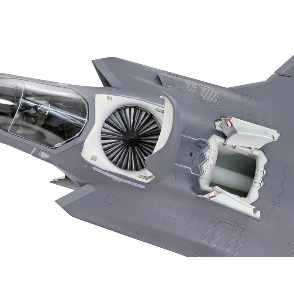 
                  
                    TAMIYA 1/72 LOCKHEED MARTIN® F-35®B LIGHTNING II® SELF BUILD KIT
                  
                