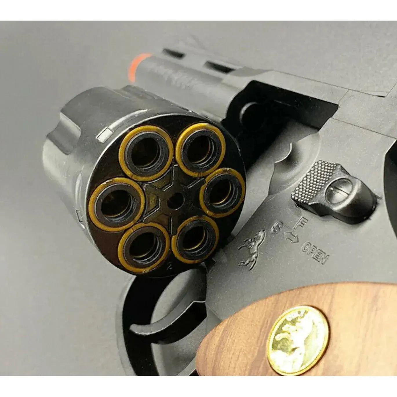 
                  
                    Manual Revolver Gel Blaster
                  
                