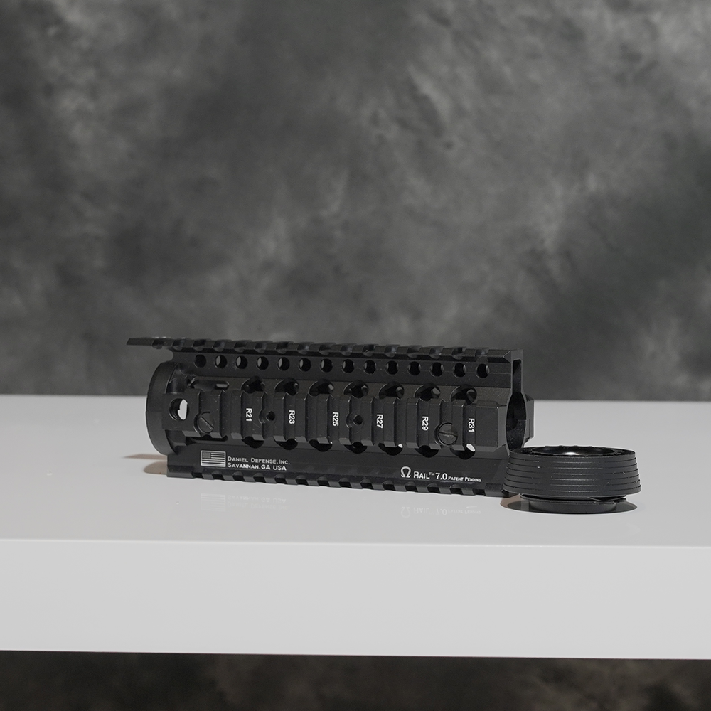 
                  
                    Black Daniel Defense Omega METAL QUAD RAIL HANDGUARD - Command Elite Hobbies
                  
                